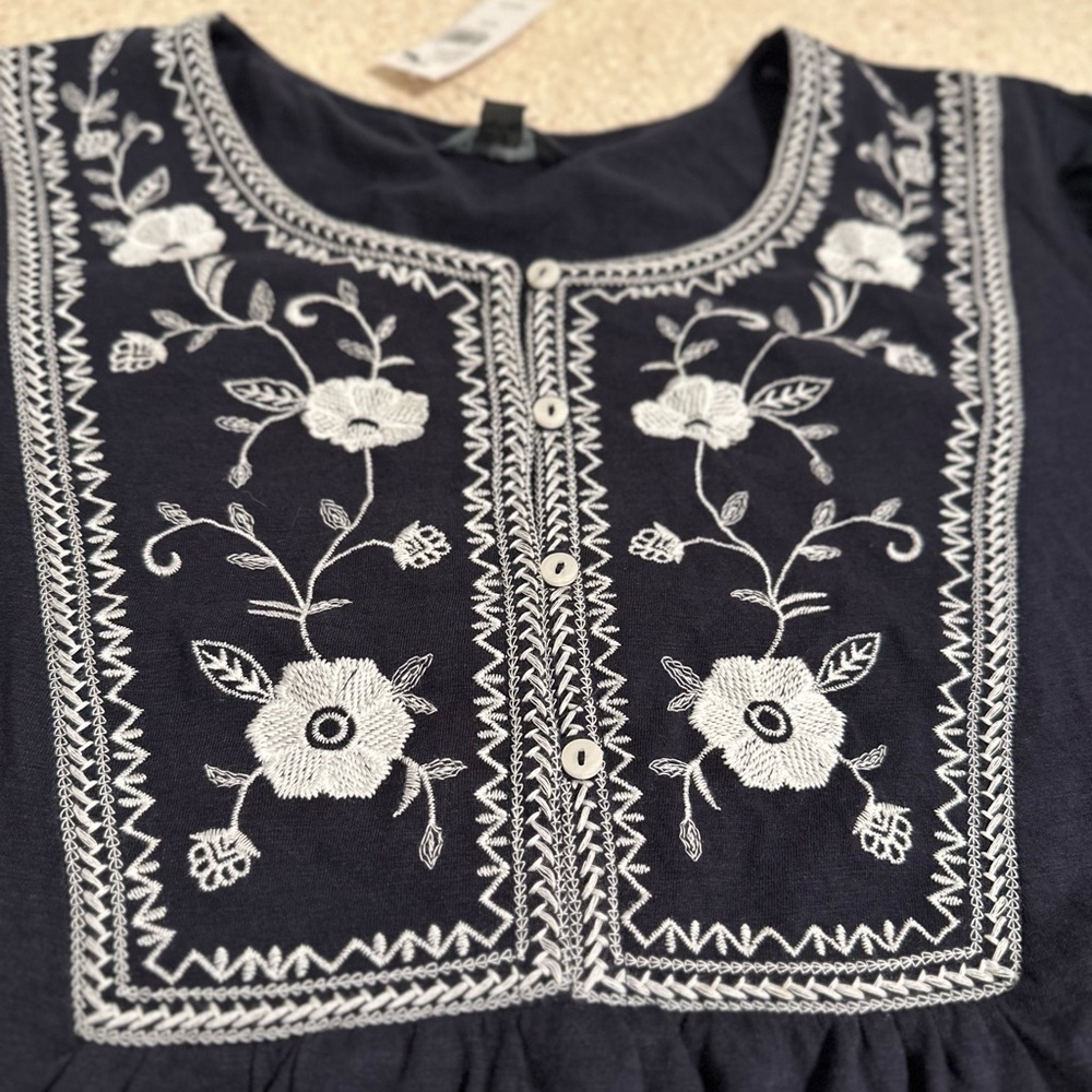 Lane Bryant Blouson-Sleeve Henley Embroidered Top Loose/Relaxed in Night Sky NWT - Picture 7 of 16